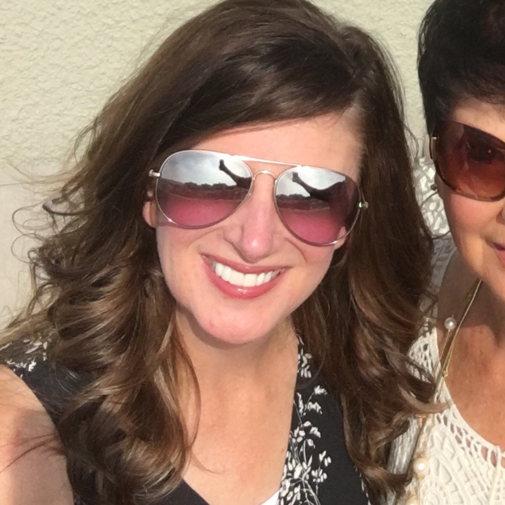 Meet your Posher, Melanie